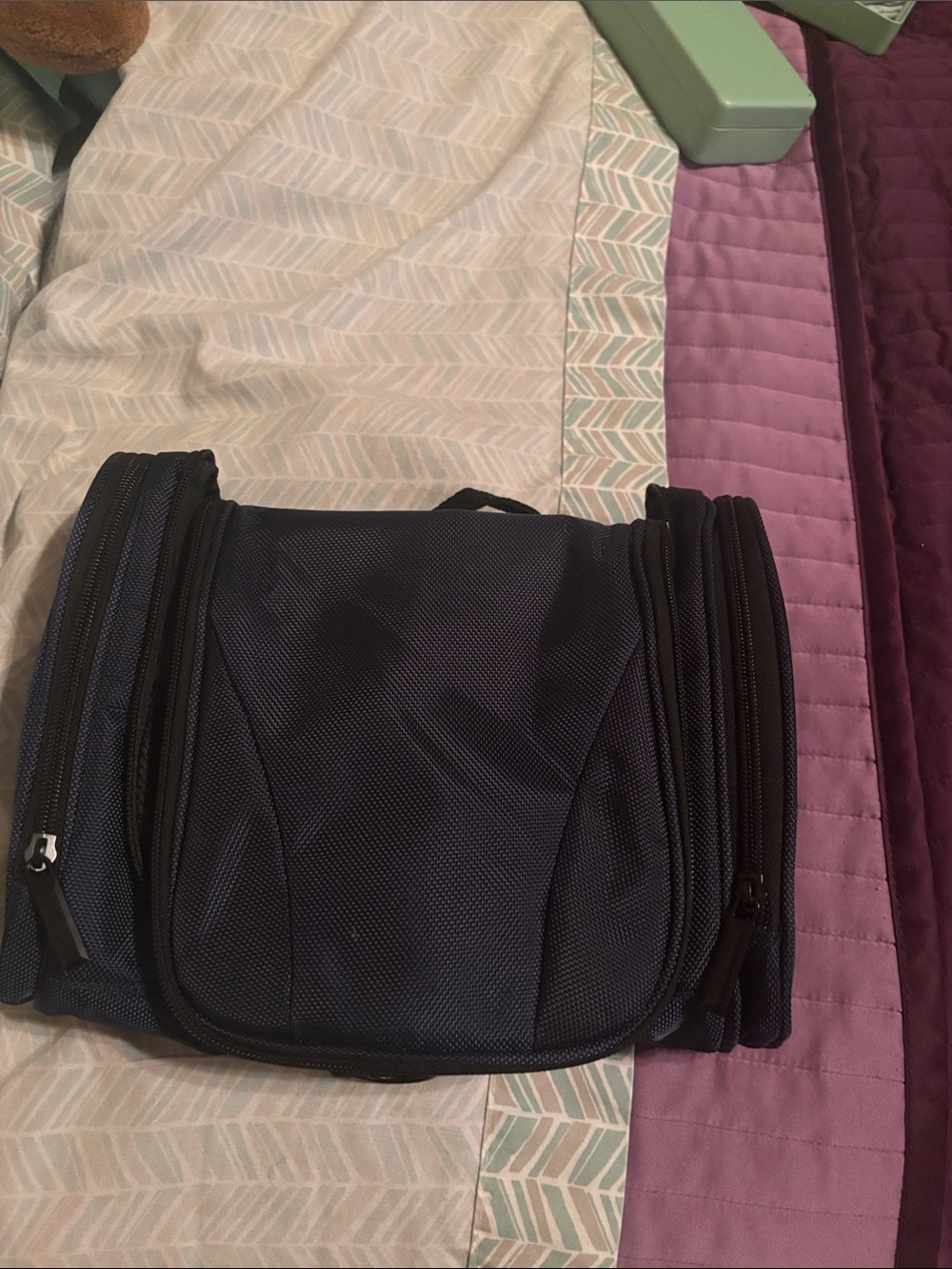 Men's or Women’s Navy Travel Toiletry Bag - Compact Hanging Dopp Kit